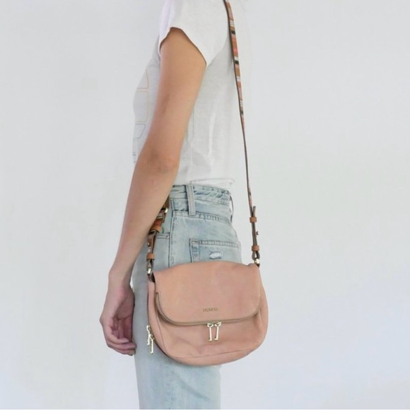 EUC Fossil | Preston Flap Expandable Crossbody | Blush Pink - Picture 7 of 11